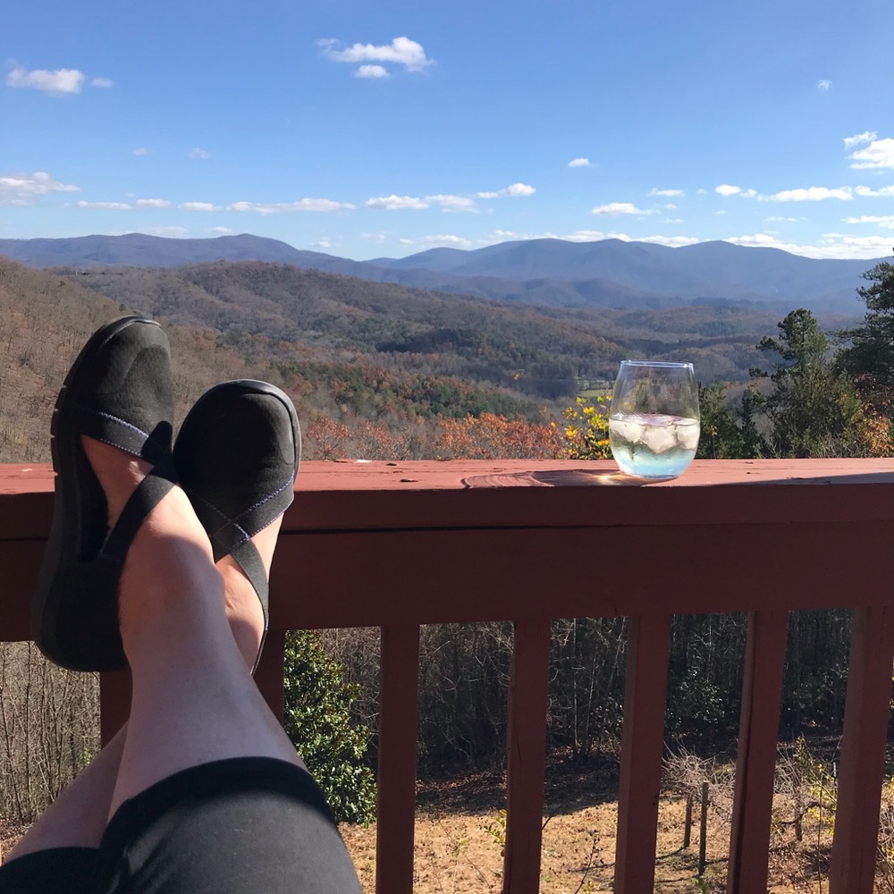 Meet your Posher, Brenda